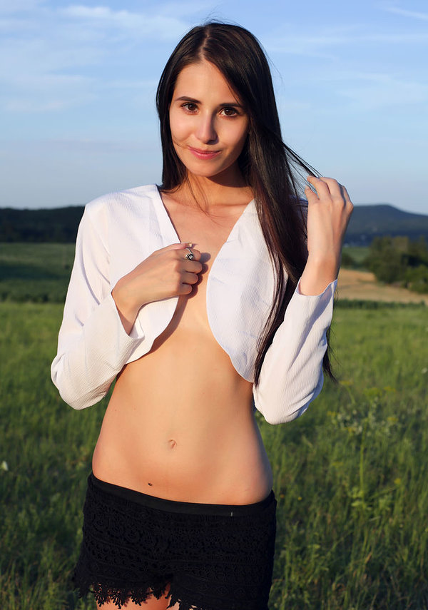 Нюрка, 22